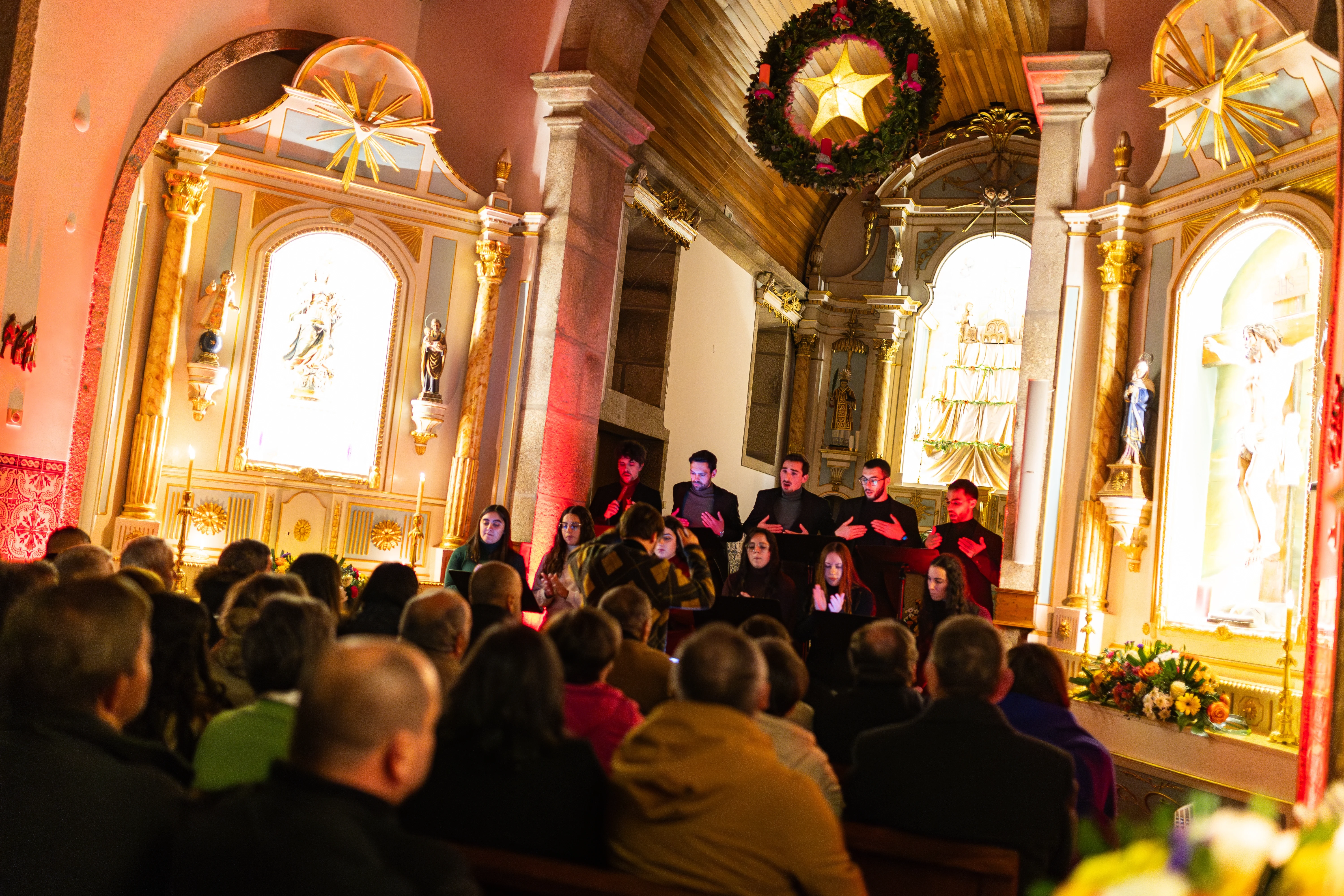 Amicitia Chorus choir performing on stage